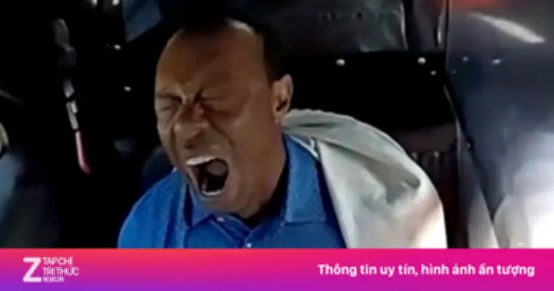 Tiger Woods Bay Chuyên Cơ Riêng Đến Thụy Sĩ Điều Trị Sau Vụ Bị Bắt