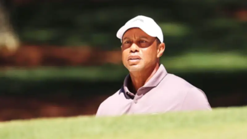 Tiger Woods thừa nhận tình trạng nghiêm trọng sau tai nạn, hứa hẹn trở lại mạnh mẽ hơn
