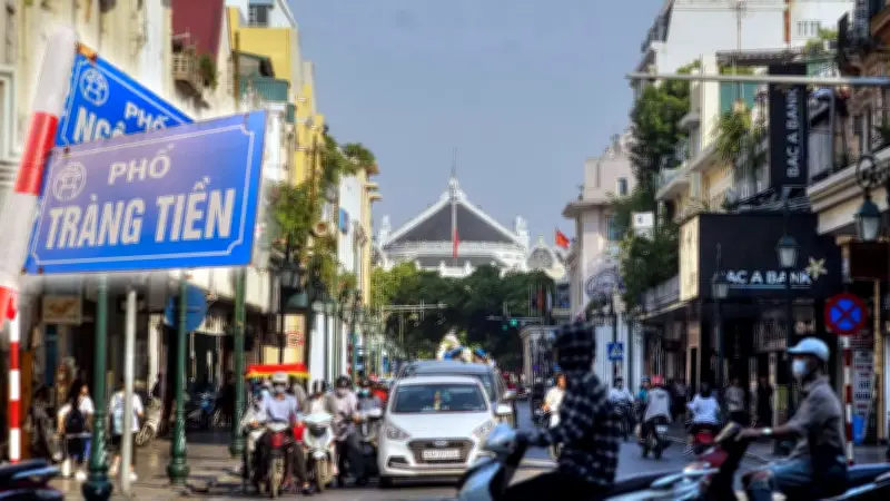 Tin Nóng 60 Giây: Hà Nội Cấm Xe Xăng, Cảnh Sát Bị Khởi Tố, Chiến Hạm Hoàn Hải Trình