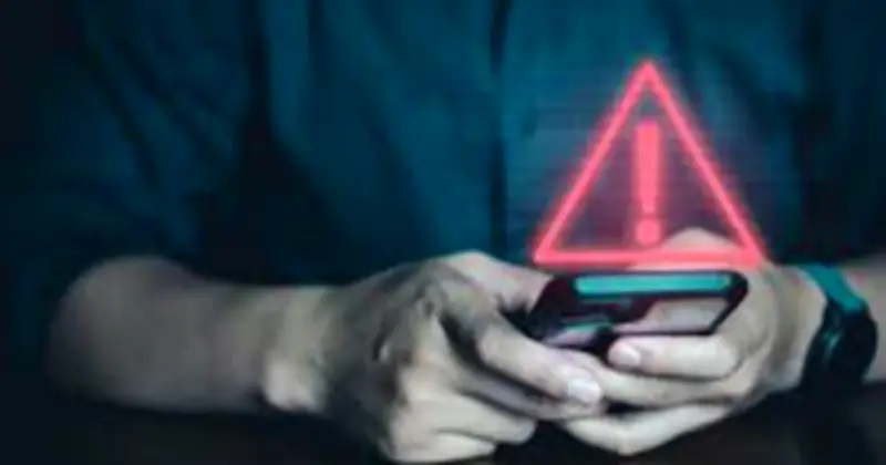 Tiền trong tài khoản vẫn mất dù điện thoại không rời tay: Nguyên nhân và cách phòng tránh