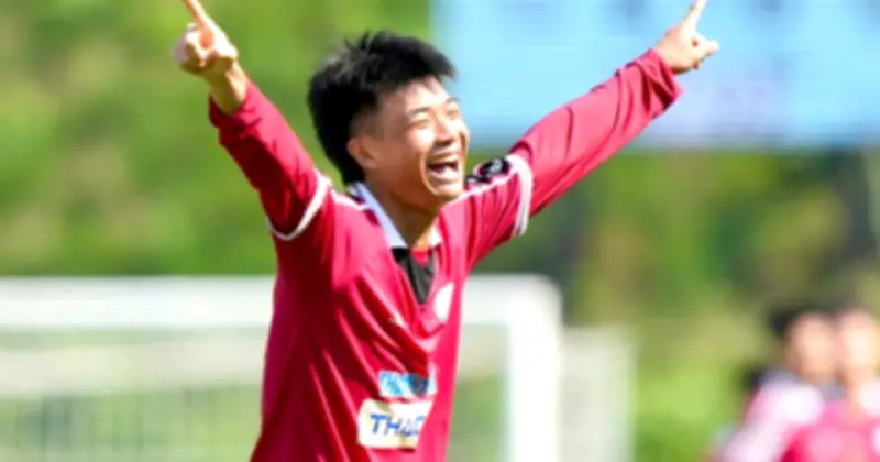 Tiền vệ Bá Hoàn ghi cú đúp, dành chiến thắng tri ân HLV trước khi thầy chia tay đội bóng