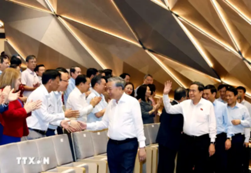 Tổng Bí thư, Chủ tịch nước dự chương trình nghệ thuật 'Tổ quốc trong tim'