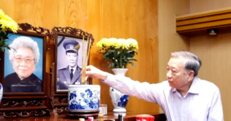 Tổng Bí thư, Chủ tịch nước dâng hương tưởng nhớ các lãnh đạo tiền bối
