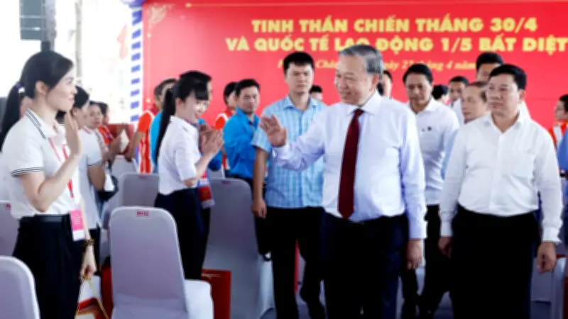 Tổng Bí thư, Chủ tịch nước Tô Lâm gặp gỡ công nhân TP.HCM