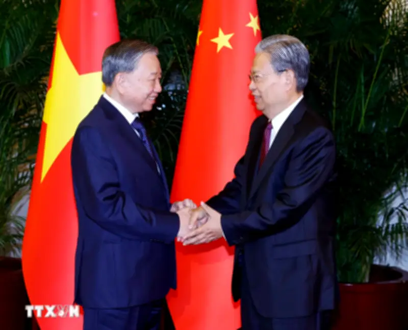 Tổng Bí thư, Chủ tịch nước Tô Lâm hội kiến Ủy viên Trưởng Nhân đại toàn quốc Trung Quốc