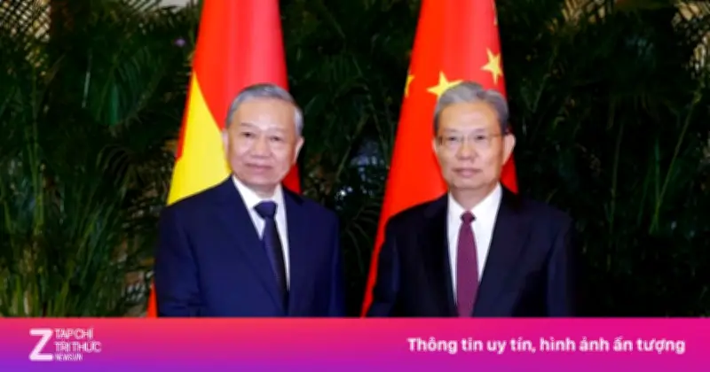 Tổng Bí thư, Chủ tịch nước Tô Lâm hội kiến Ủy viên trưởng Nhân đại Trung Quốc tại Bắc Kinh