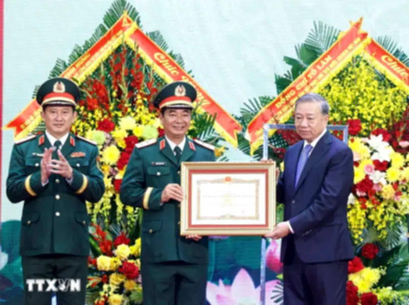 Tổng Bí thư Tô Lâm dự lễ đón nhận danh hiệu Anh hùng Lực lượng vũ trang nhân dân của Quân khu 1