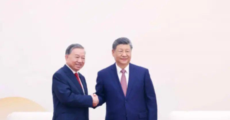 Tổng Bí thư Tô Lâm thăm Trung Quốc: Ông Tập Cận Bình khẳng định Việt Nam là ưu tiên ngoại giao láng giềng