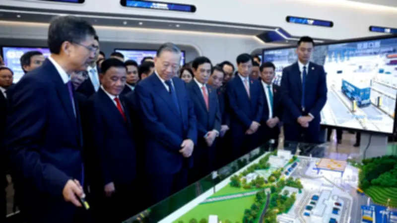 Tổng Bí thư Tô Lâm thăm Trung tâm hợp tác ứng dụng AI Trung Quốc-ASEAN