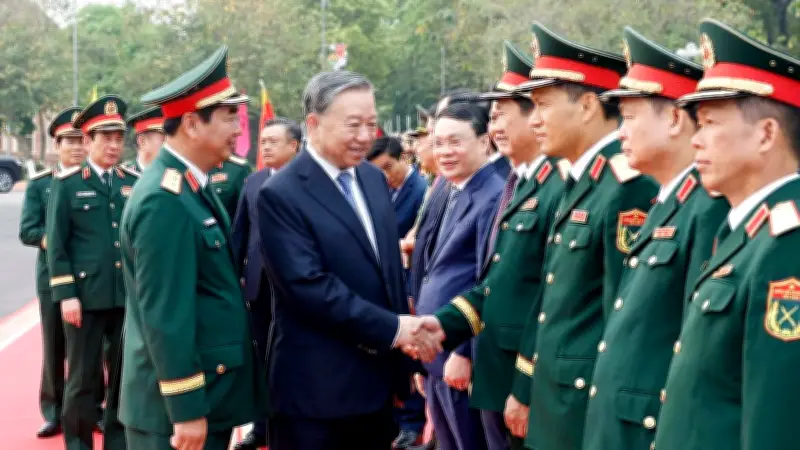 Tổng Bí thư Tô Lâm trao danh hiệu Anh hùng cho Quân khu 1 trong lễ kỷ niệm 80 năm