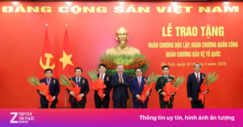 Tổng Bí thư Tô Lâm trao Huân chương cao quý cho Chủ tịch nước, Thủ tướng và các lãnh đạo