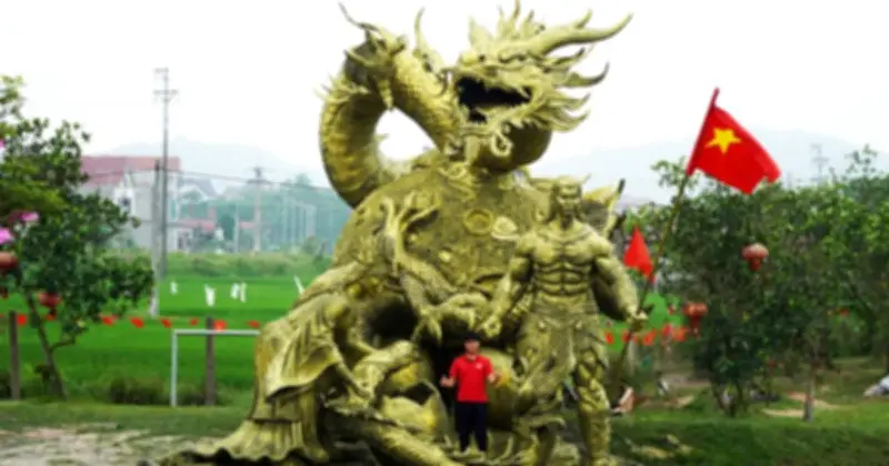 Tượng Cội Nguồn nặng 25 tấn tại Bắc Ninh gây sốt mạng xã hội
