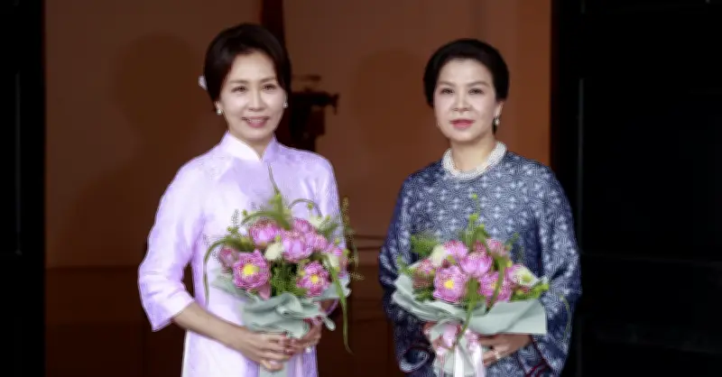 Tổng thống Hàn Quốc Lee Jae Myung và phu nhân thăm Việt Nam, thắt chặt tình hữu nghị