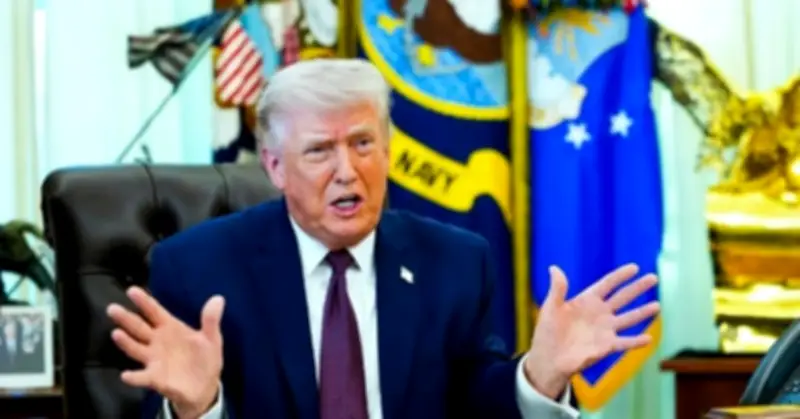 Tổng thống Trump ca ngợi chiến dịch giải cứu phi công Mỹ tại Iran