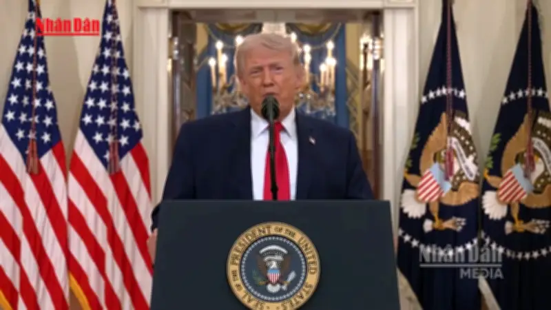 Tổng thống Trump để ngỏ khả năng sử dụng quân sự tại Iran, thế giới dõi theo