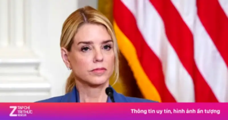 Tổng thống Trump sa thải Bộ trưởng Tư pháp Pam Bondi, bổ nhiệm luật sư riêng