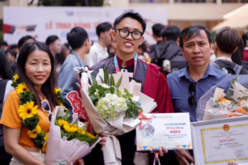 Từng trượt phỏng vấn nhiều lần, nam sinh quyết giành học bổng tiến sĩ