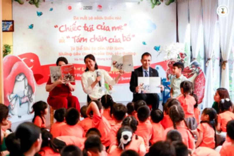 Tình cảm gia đình ấm áp qua bộ sách Thổ Nhĩ Kỳ lần đầu ra mắt ở Việt Nam