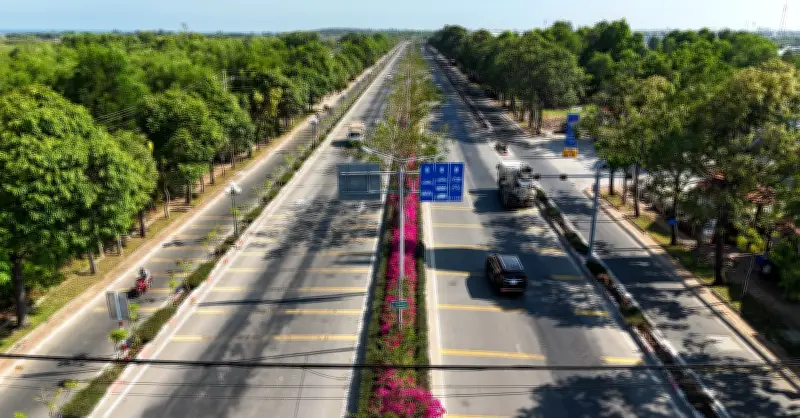 Tình trạng ùn tắc nghiêm trọng trên tuyến trục huyết mạch ra biển Bà Rịa - Vũng Tàu sau TP.HCM