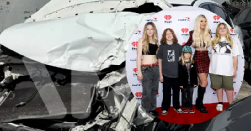 Tori Spelling và 4 con nhập viện sau tai nạn giao thông nghiêm trọng tại California