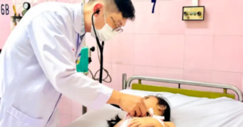 TP.HCM: 148 học sinh tiểu học nhập viện nghi ngộ độc thực phẩm