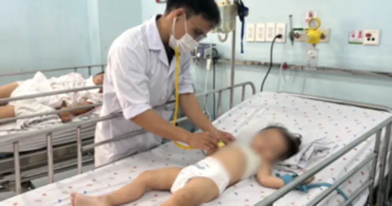 TP.HCM: Dịch tay chân miệng bùng phát mạnh, số ca nặng tăng gấp 5 lần