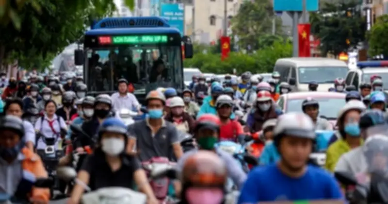 TP.HCM: Miễn phí xe buýt chỉ là bước đầu, cần đồng bộ giải pháp để thay đổi thói quen đi lại