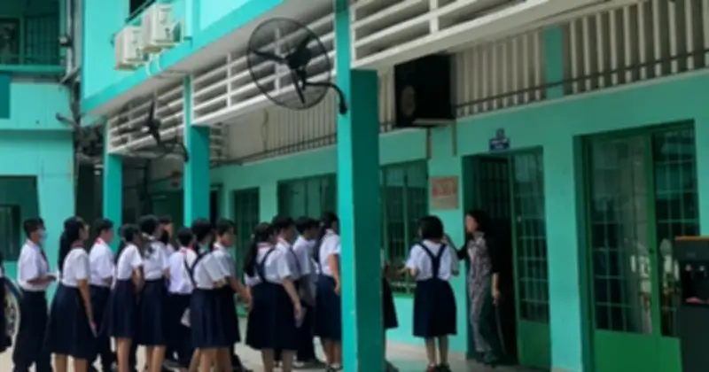TP.HCM: Nhiều trường tạm dừng bán trú sau vụ nghi ngộ độc thực phẩm tại tiểu học Bình Quới Tây
