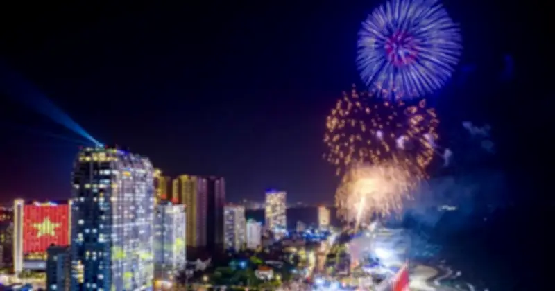 TPHCM tổ chức Ngày hội 'Non sông thống nhất' với pháo hoa rực rỡ tại 7 điểm