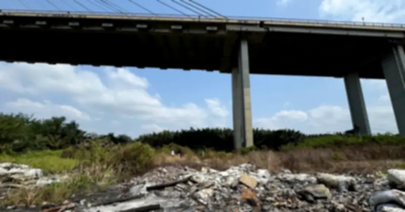 TP.HCM: Tìm thấy thi thể nam sinh viên mất tích dưới cầu Phú Mỹ, nguyên nhân đang được làm rõ