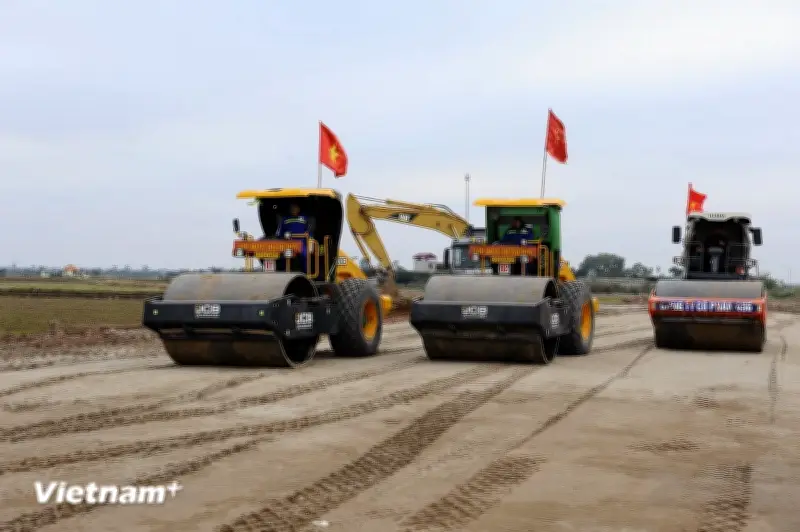 TP.HCM triển khai 19 bước bồi thường dự án mở rộng Quốc lộ 1