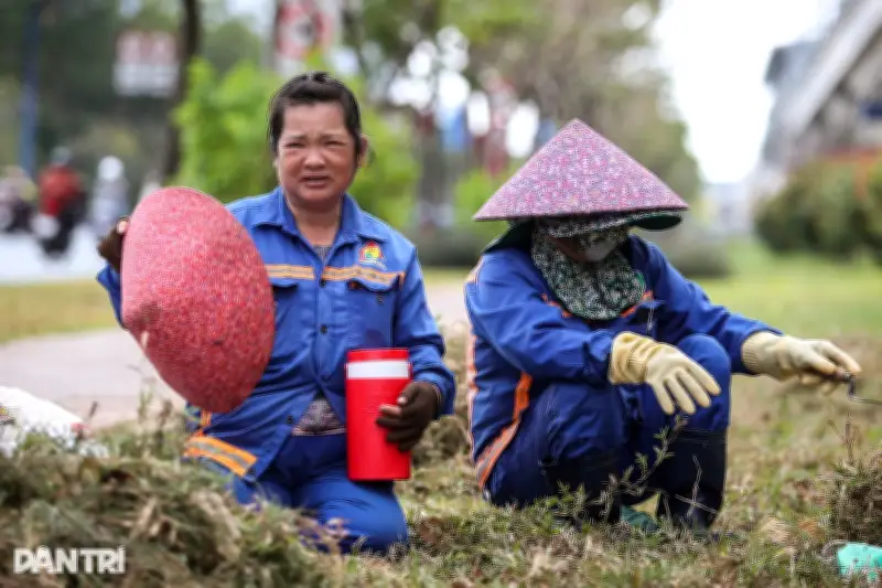 TP.HCM và Nam Bộ nắng nóng gay gắt, cảnh báo đề phòng sốc nhiệt