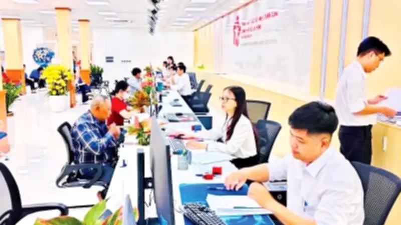 TP.HCM Đẩy Mạnh Chuyển Đổi Số, Người Dân Hài Lòng Với Dịch Vụ Công Trực Tuyến