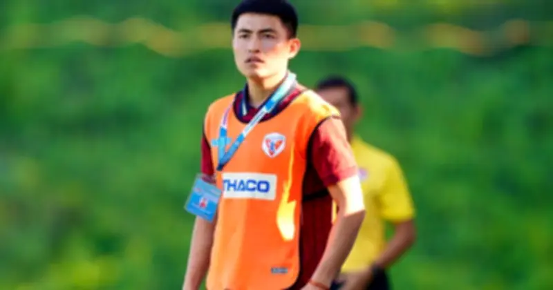 Trợ lý trẻ Trương Minh Đức dẫn dắt ĐH Thủy lợi lội ngược dòng vào chung kết quốc tế