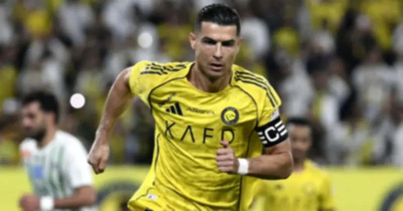 Tranh cãi số bàn thắng Ronaldo: FIFA vs Transfermarkt, Sofascore và cuộc đua 1.000 bàn với Messi