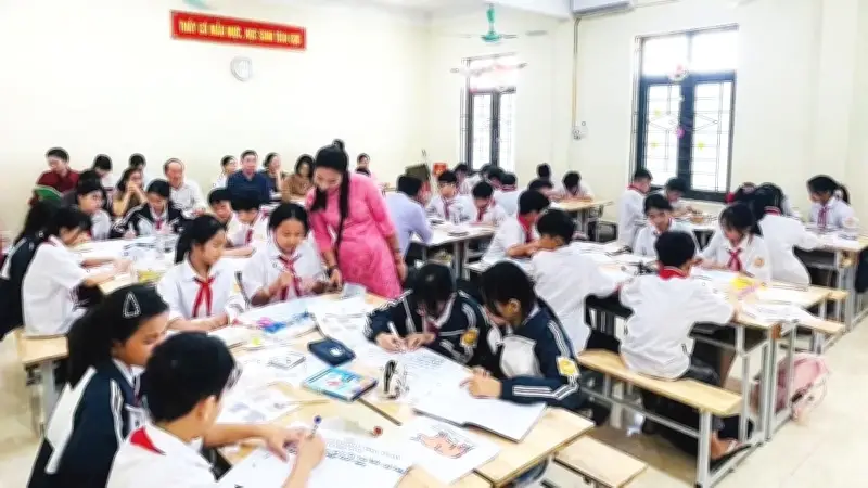 Tranh luận về bộ SGK thống nhất: Minh bạch và căn cứ khoa học là yếu tố then chốt