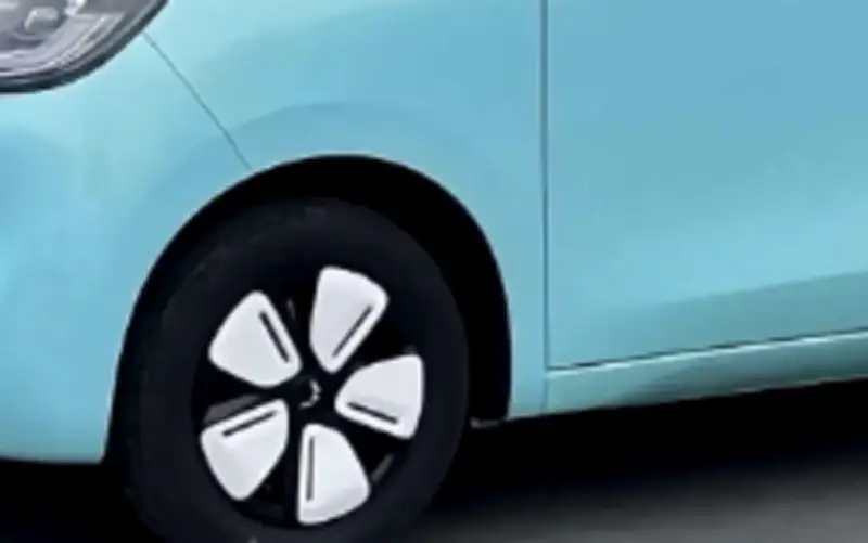 Trải Nghiệm Ô Tô Giá 269 Triệu Đồng: Thiết Kế Xinh Xắn, Chạy 300km/Lần Sạc