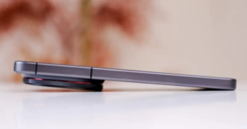 Trải nghiệm vivo X300 Ultra tại Việt Nam: Cụm camera khổng lồ gây ấn tượng mạnh