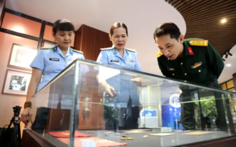 Triển Lãm Kỷ Niệm 65 Năm Chuyến Bay Đầu Tiên Của Con Người Vào Vũ Trụ