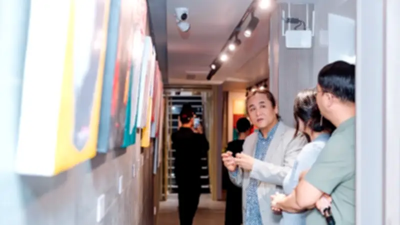 Triển lãm 'Màu Sắc Nội Tâm' của họa sĩ Hàn Quốc Son Yun Seok: Cầu nối văn hóa Việt - Hàn