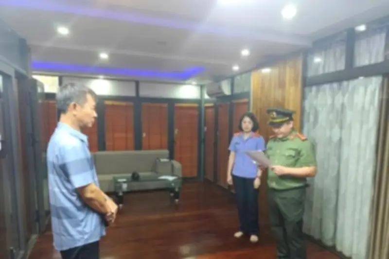 Triệt phá đường dây mua bán hóa đơn khống trăm tỷ qua Zalo, Telegram tại Phú Thọ