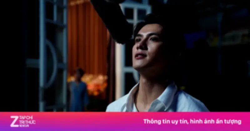 Trần Ngọc Vàng lột xác ngoạn mục với vai phản diện đầu tay trong 'Heo năm móng'