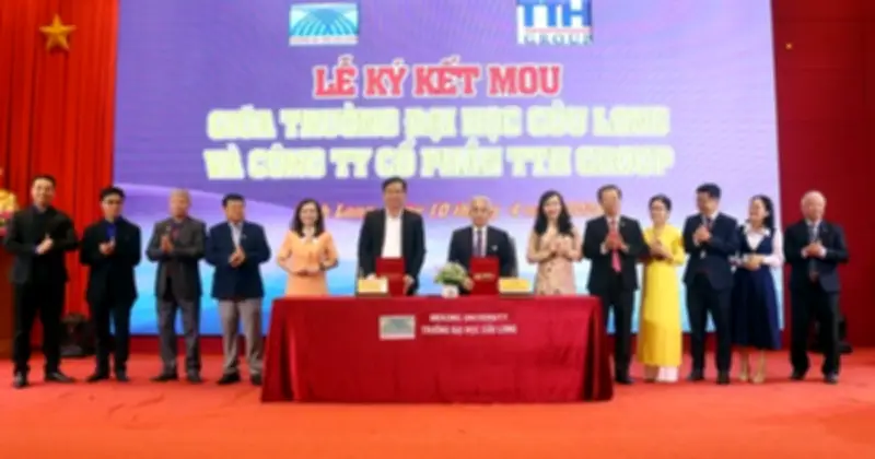 Trường ĐH Cửu Long ký kết hợp tác với TTH Group, hỗ trợ toàn diện sinh viên ngành sức khỏe