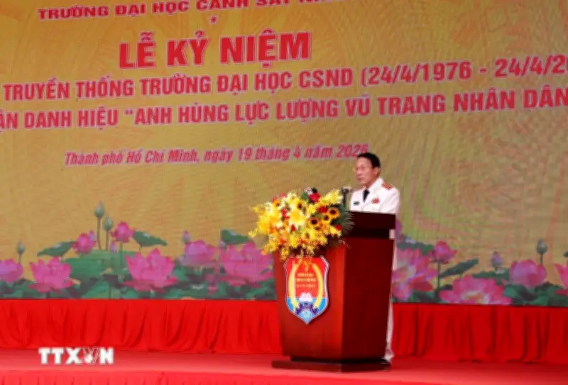 Trường Đại học Cảnh sát nhân dân vinh dự đón nhận danh hiệu Anh hùng Lực lượng vũ trang nhân dân