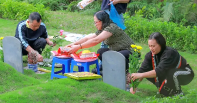 Tết Thanh Minh: Ý Nghĩa Tảo Mộ Và Những Việc Cần Làm Để Tỏ Lòng Hiếu Thuận