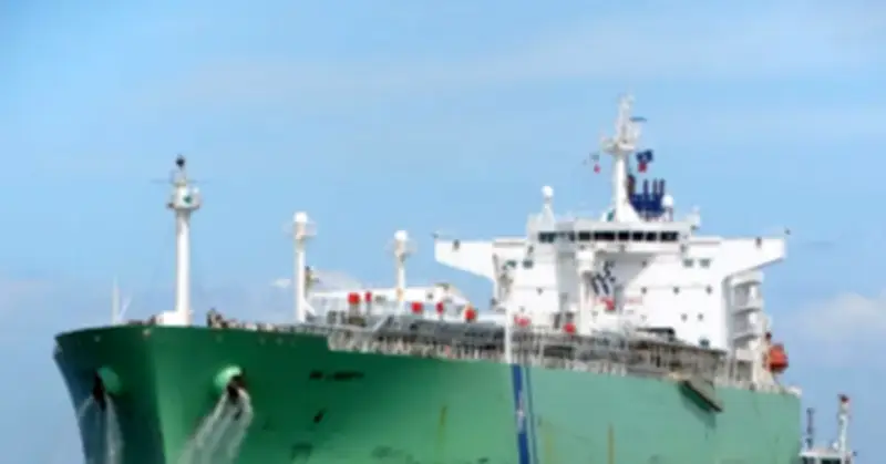 Tàu chở khí Việt Nam vượt eo Hormuz thành công, hướng tới cảng UAE