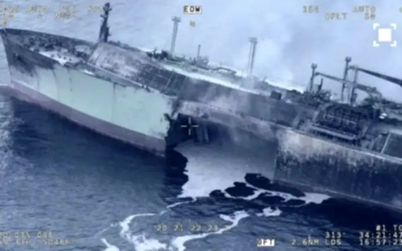 Tàu LNG Nga Trôi Dạt Vô Định Trên Địa Trung Hải Sau Khi Nỗ Lực Kéo Của Libya Thất Bại