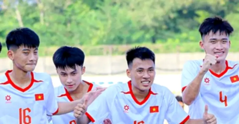 U17 Việt Nam hòa Indonesia, đứng đầu bảng A và tiến vào bán kết giải U17 Đông Nam Á 2026