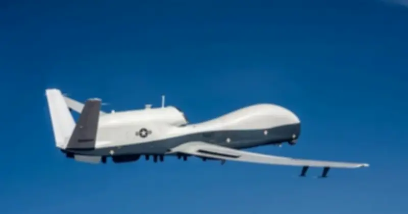 UAV MQ-4C Triton Mỹ mất liên lạc, nghi rơi ở vịnh Ba Tư sau khi hạ độ cao bất thường