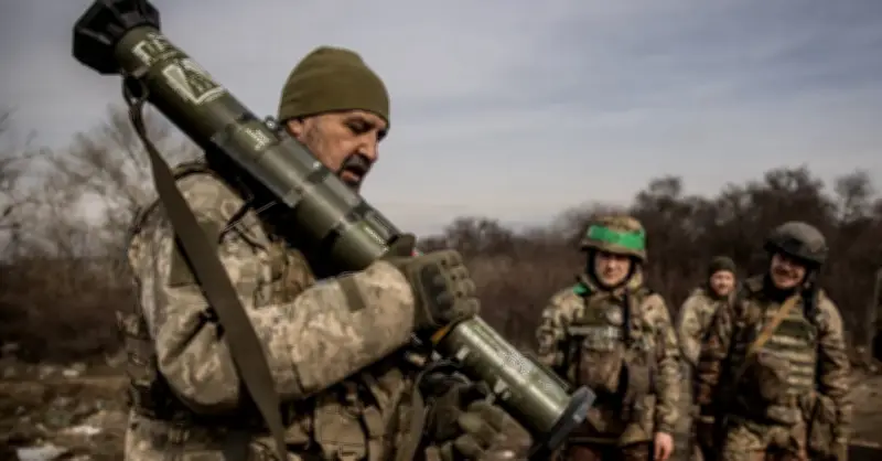 Ukraine Bác Bỏ Tuyên Bố Nga Kiểm Soát Toàn Bộ Luhansk, Quân Đội Vẫn Giữ Vững Phòng Thủ